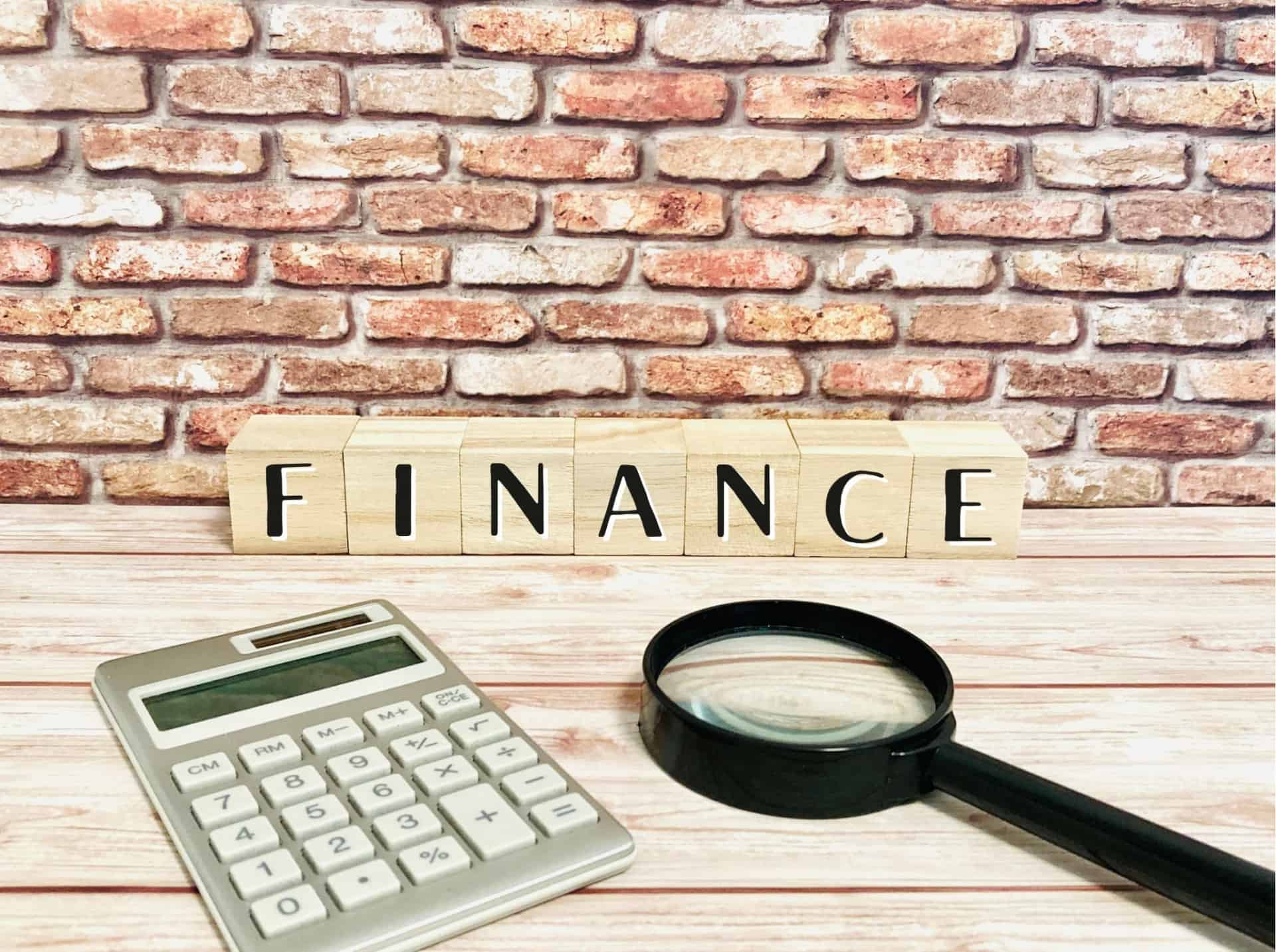 ビジネスローンの借り入れで失敗しない！メリット・デメリットと賢い選び方