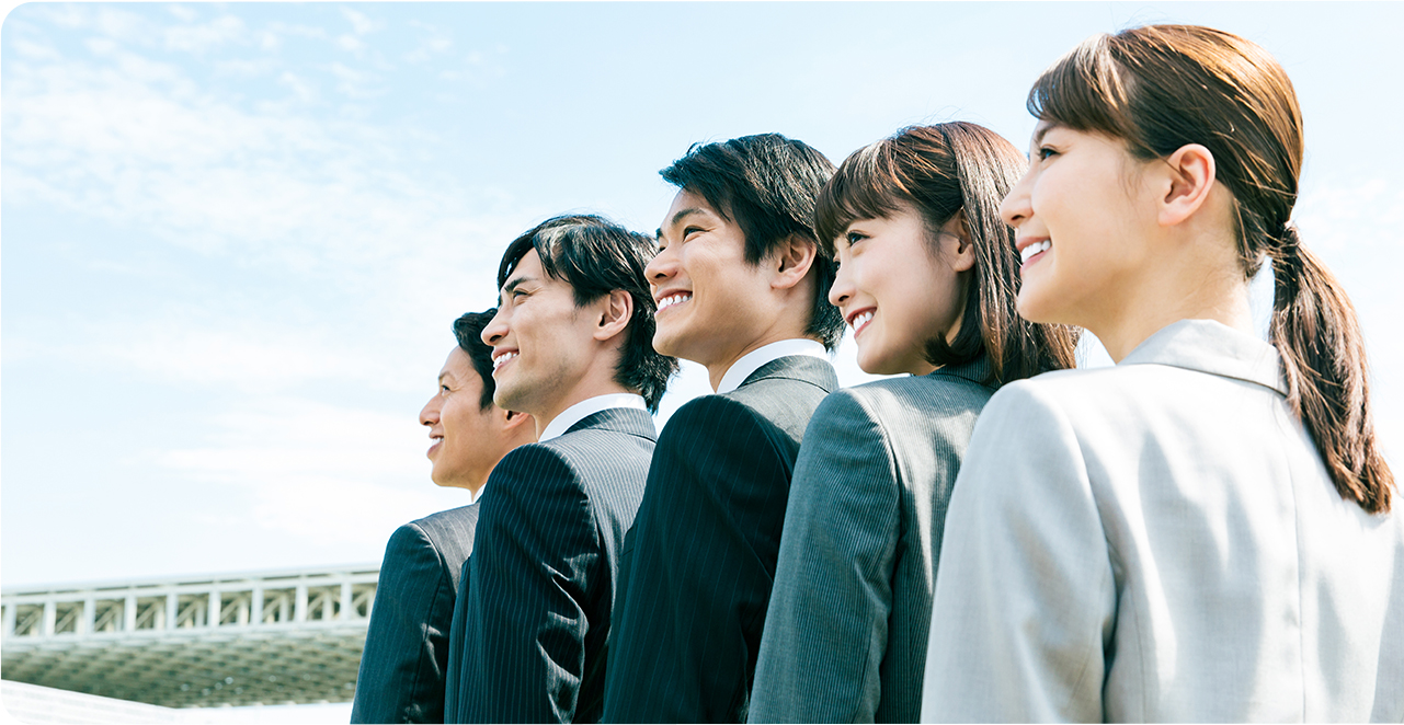 先輩社員紹介