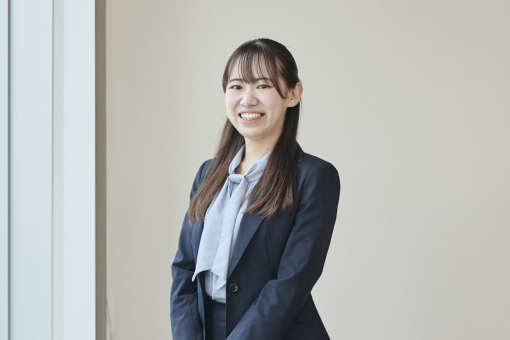谷　愛純